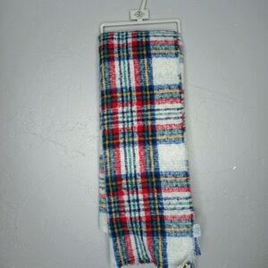 St.John's Bay Blanket Scarf